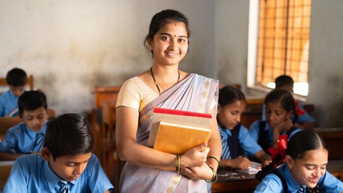 Teacher_india5_1.jpg