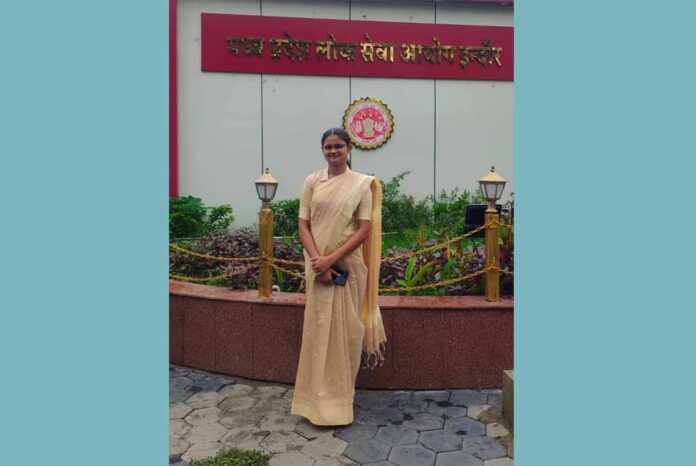 Yashu_Tiwari.jpg