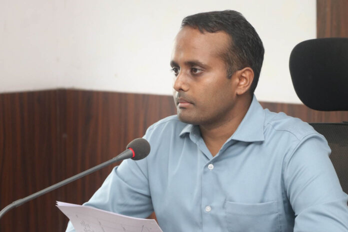 3A_193-2.jpg