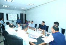 स्वास्थ्य एवं लोक निर्माण विभाग सचिव ने मंत्रालय में की समीक्षा, विभिन्न विषयों पर हुई विस्तृत चर्चा